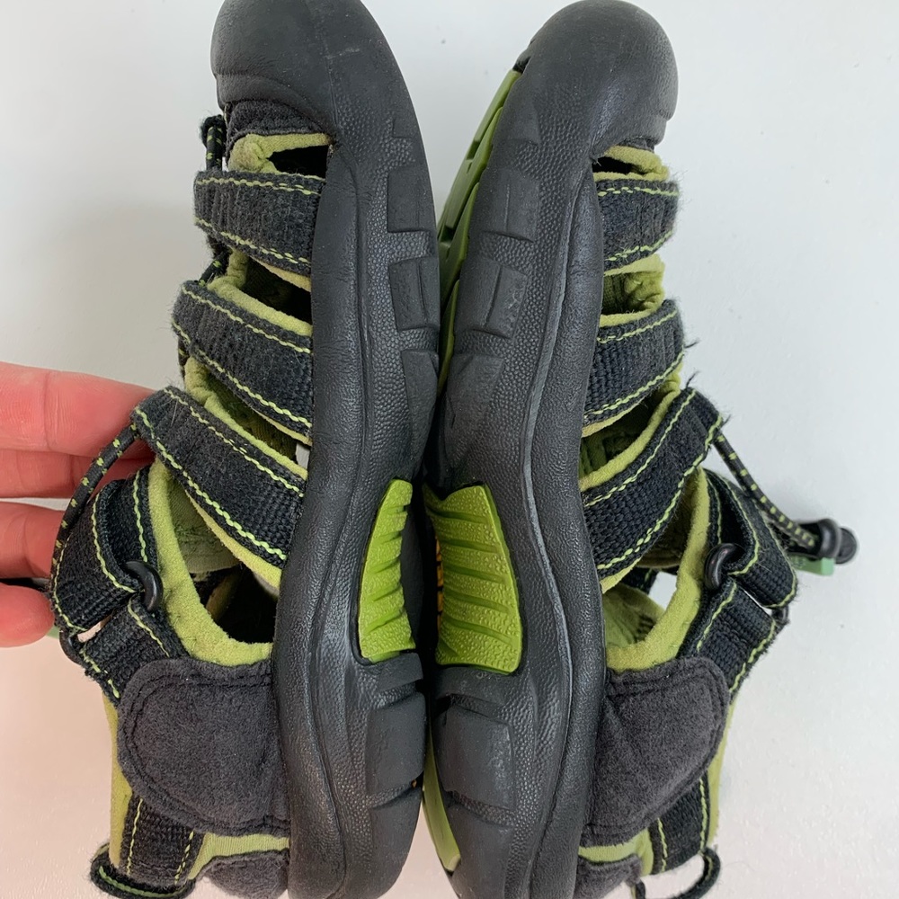 Keen Youth Waterproof Washable Hiking Sandals Size 11 - Picture 4 of 11